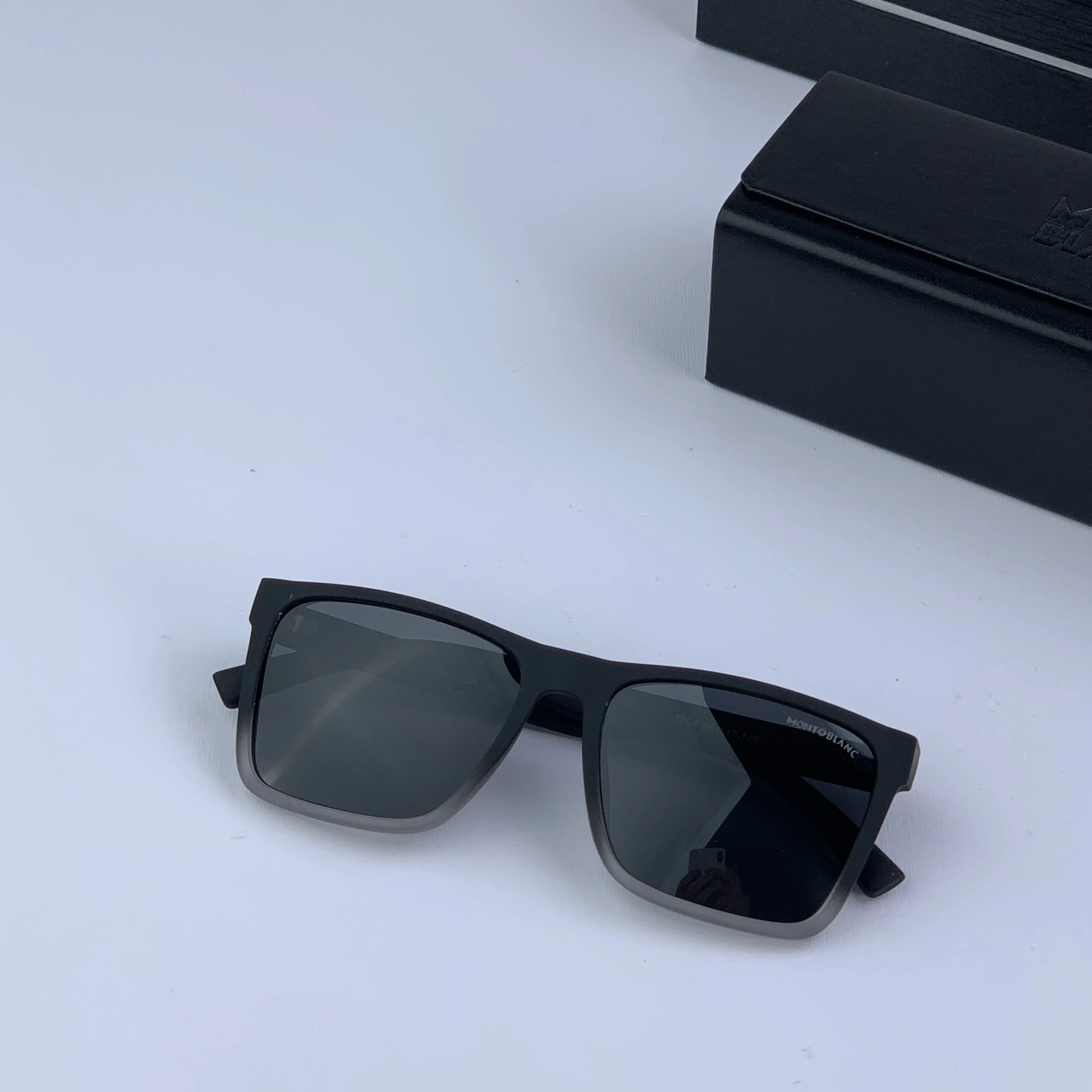 عینک آفتابی پلاریزه مناسب رانندگی برند مونت بلان کد 1008