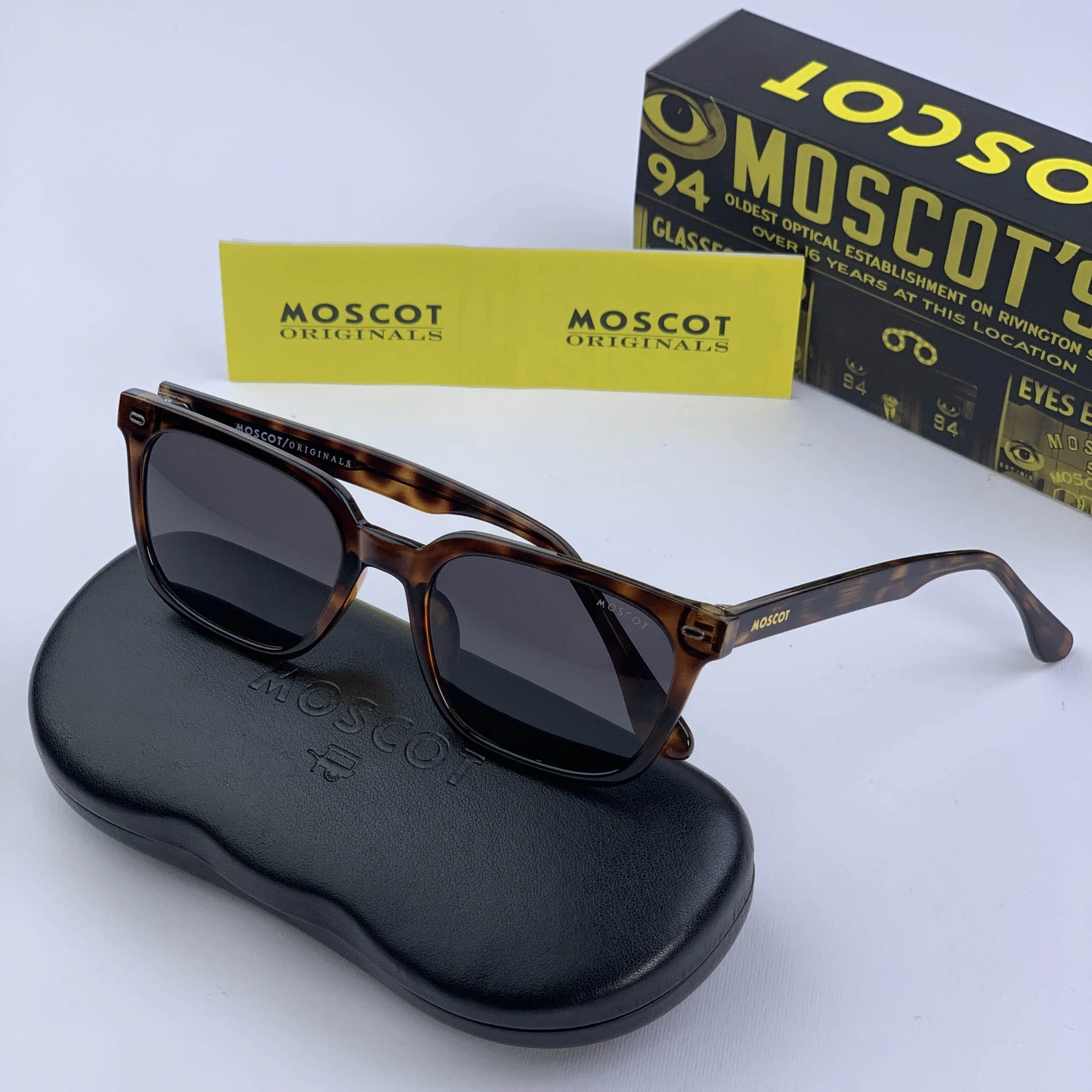 عینک آفتابی سیم کشی پلاریزه برند مسکات کد 1140