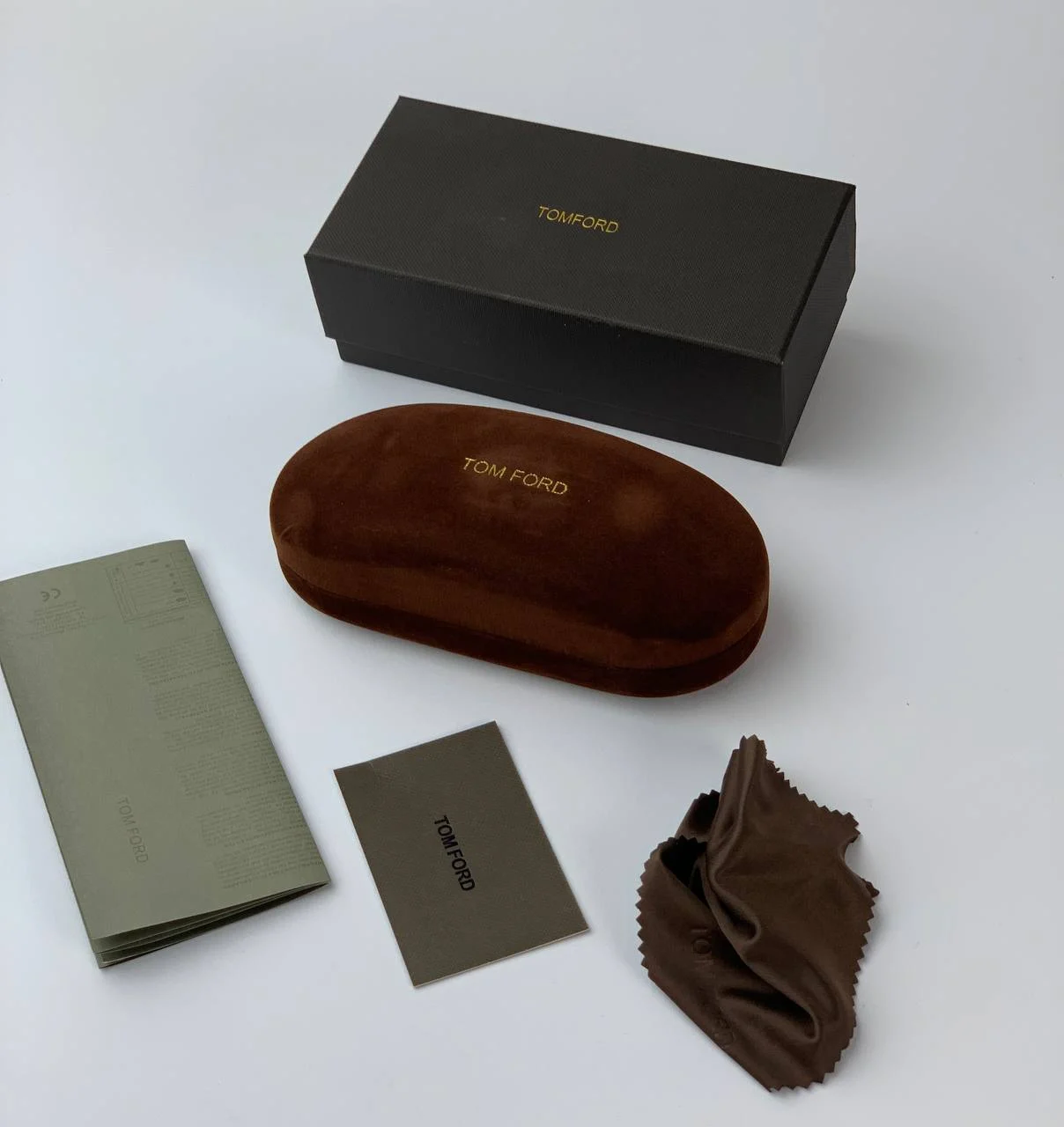 جلد اورجینال TOM FORD