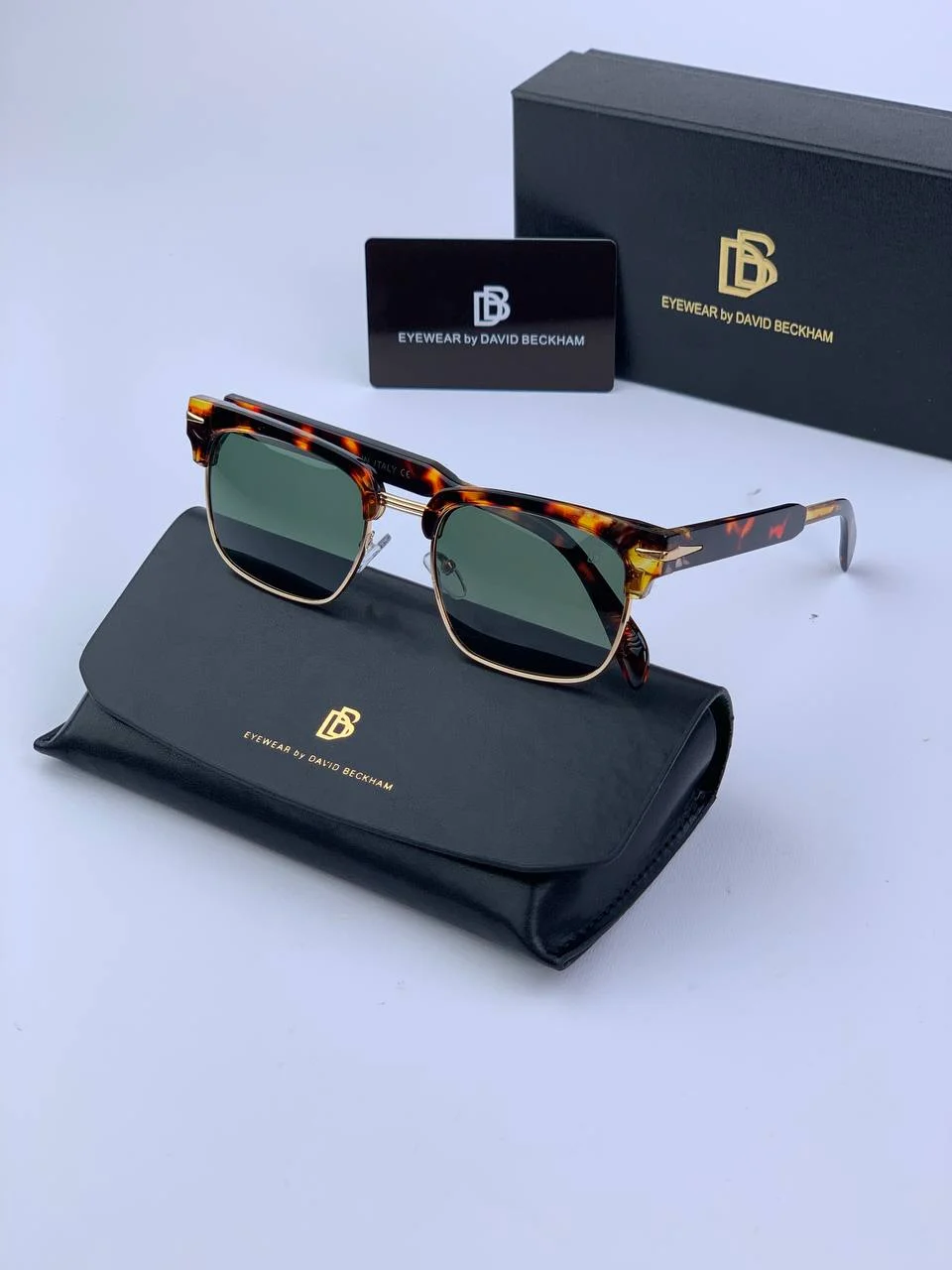 عینک افتابی فلزی کائوچو پلاریزه برند دیوید بکهام کد 701
